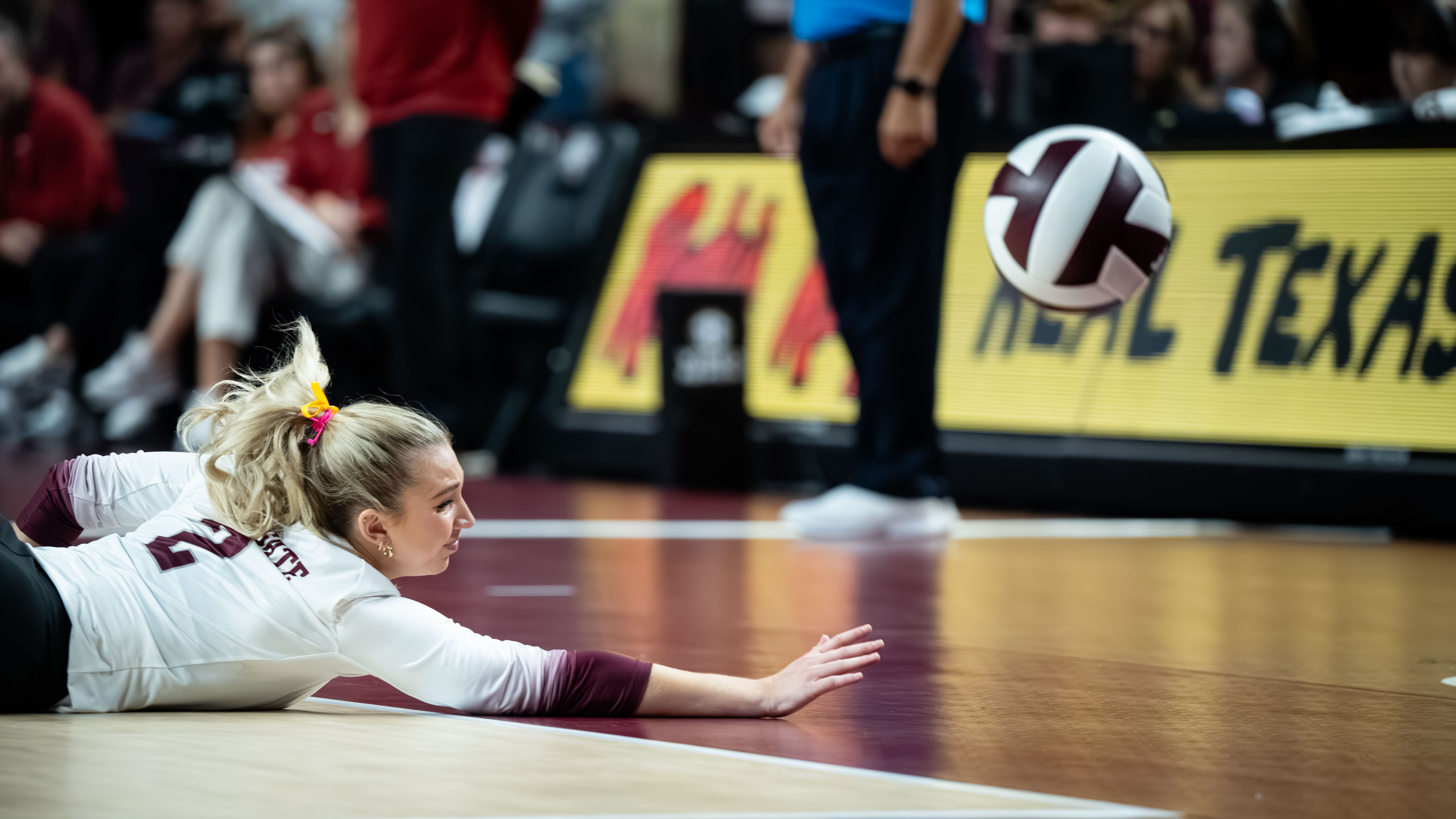 volleyball_dive